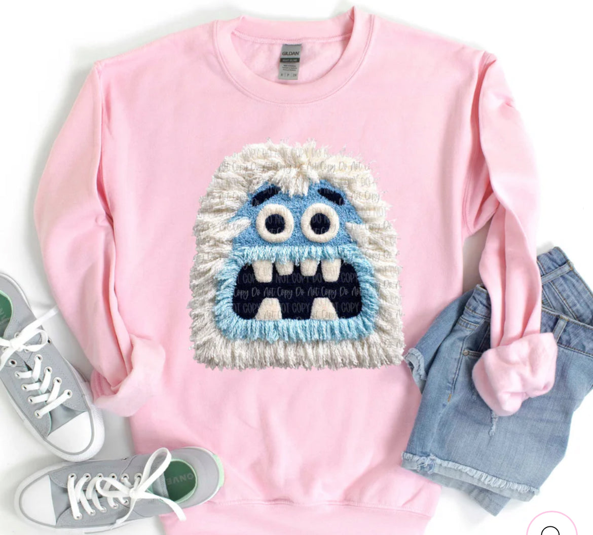 Faux Yarn Bumble